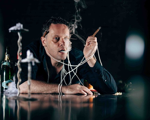 Louis Laberge-Co^te_-Smoke &amp; Pearls-ph by Jeremy Mimnagh-sm